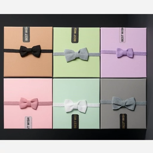 جعبه هاردباکس کادویی مربع طرح پاپیون ابعاد 15×15×9 سانت رنگبندی مختلف