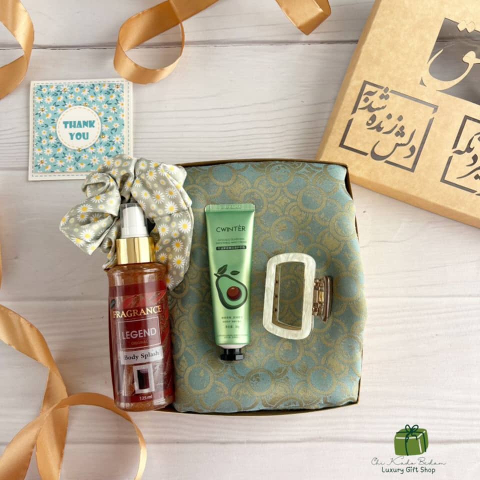 WhatsApp Image 2025-12-09 at 16.02.45 (1) باکس هدیه زنانه روز مادر