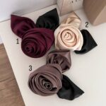 گیره سر فلزی فرانسوی طرح گل رز ساتن